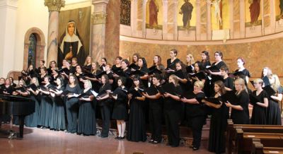 SMWC Chorale and Madrigals